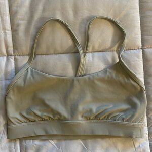 Lululemon Flow Y bra